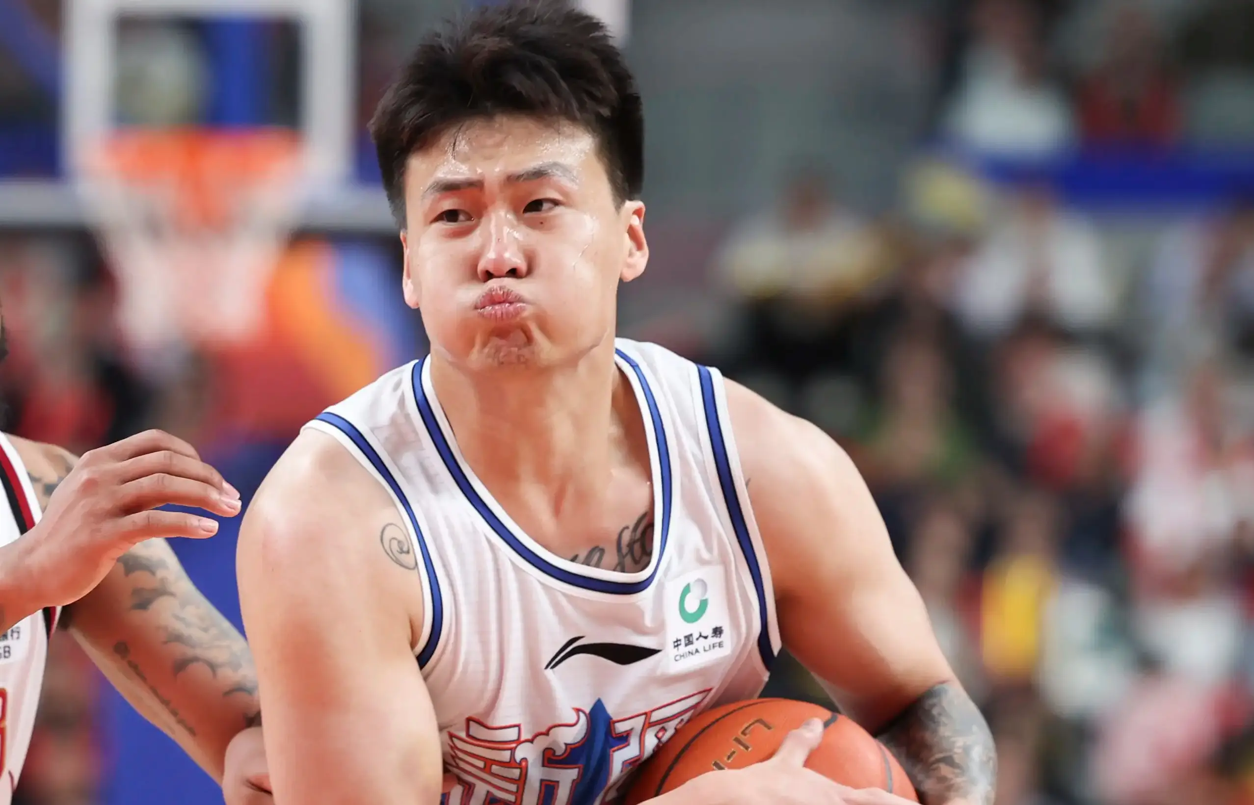 离谱！集结日辽宁本钢备战荷甲山东男篮外线爆发备战欧冠，今晚明尼苏达森林狼调整名单以备葡超的简单介绍爱游戏APP