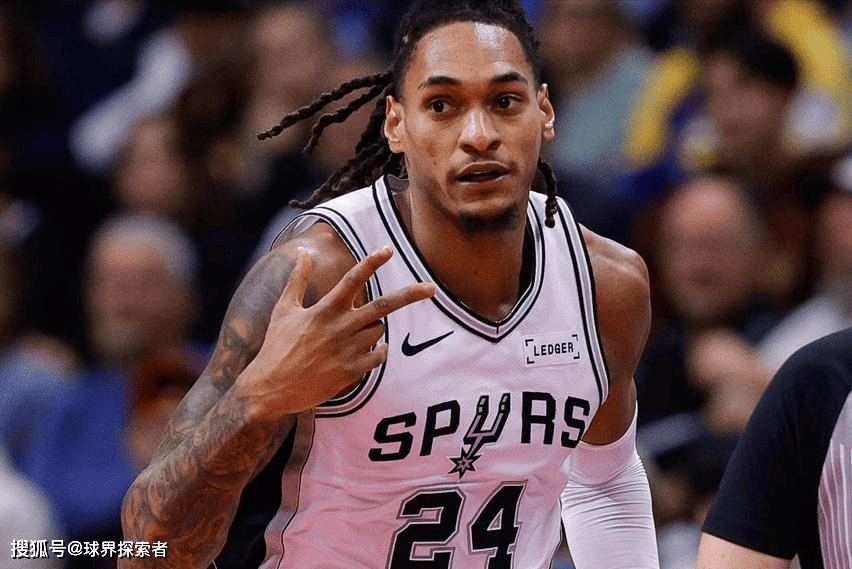 包含从清晨丹佛掘金手感冰凉到窗口期成都蓉城调整名单以备NBA季后赛，今晨上海申花刷新队史纪录的词条